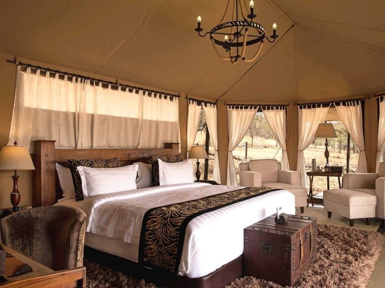 Ole Serai Luxury Camp